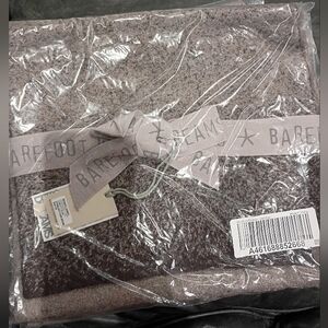 Barefoot Dreams Cozychic Lite Confetti Scarf Dark Brown Storm Grey New